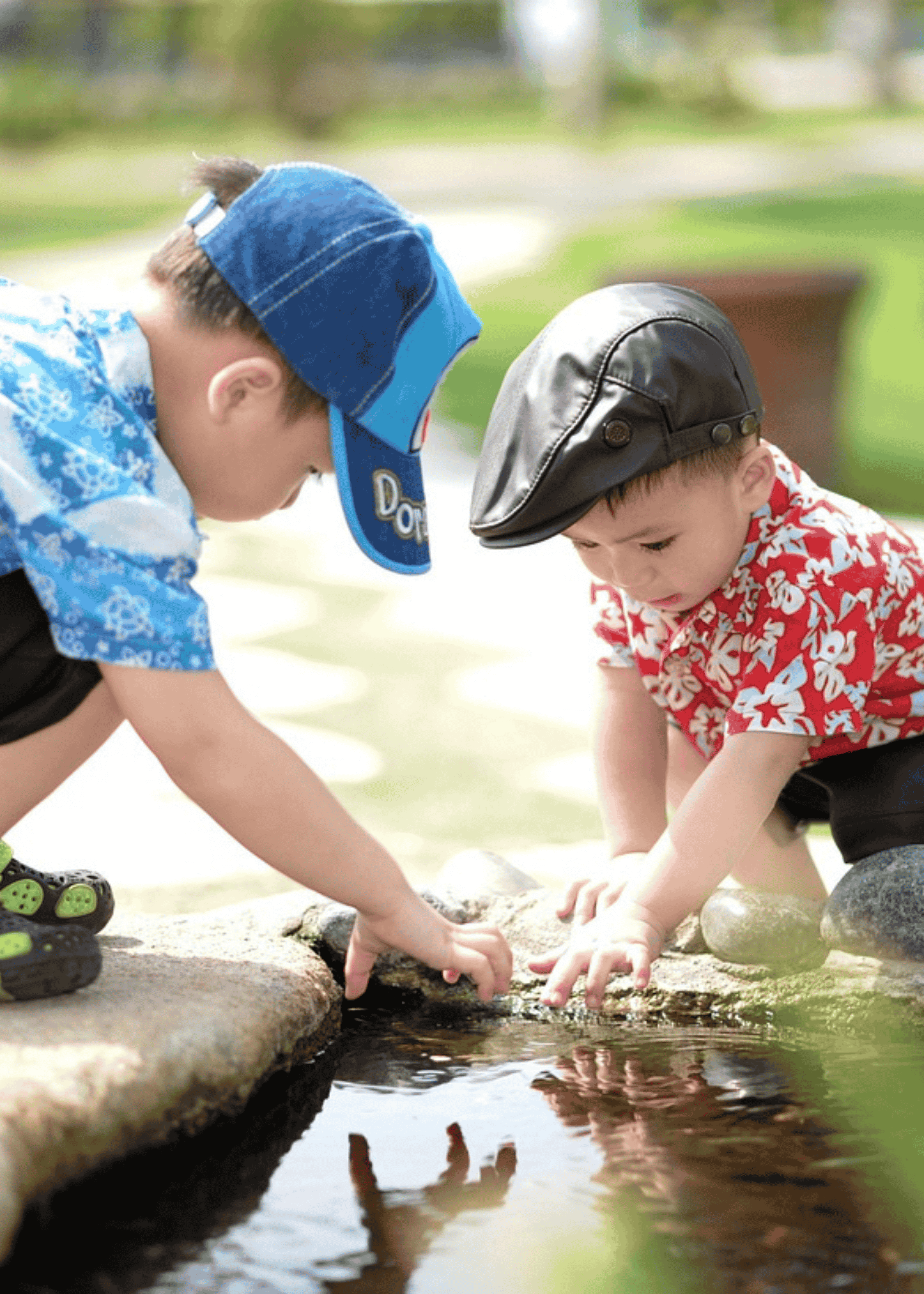 7 Tips Mengajarkan Anak Cara Berbagi dan Bersosialisasi