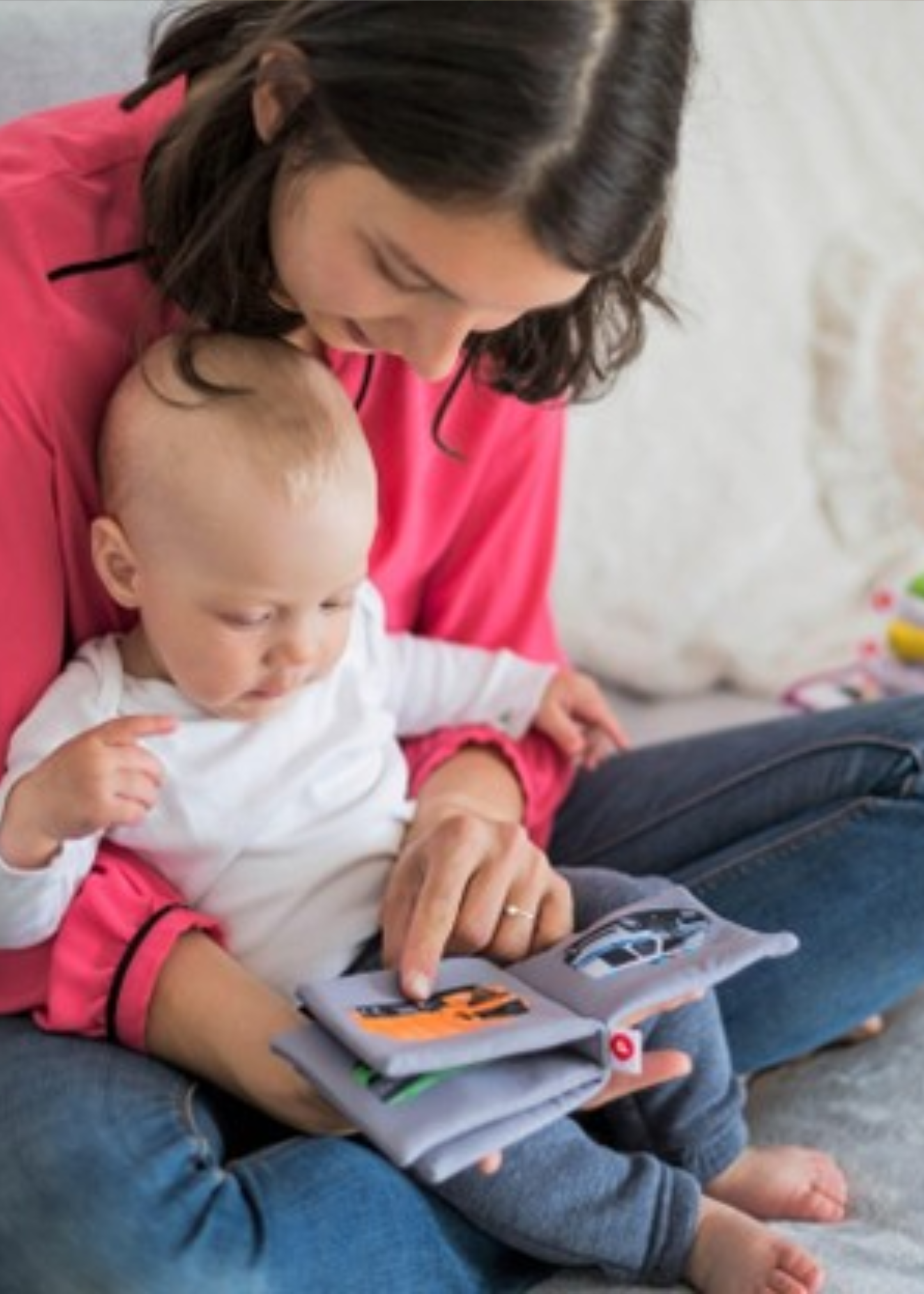 Bukan Sekadar Menemani: Cara Menjadi Orang Tua yang Benar-Benar Hadir