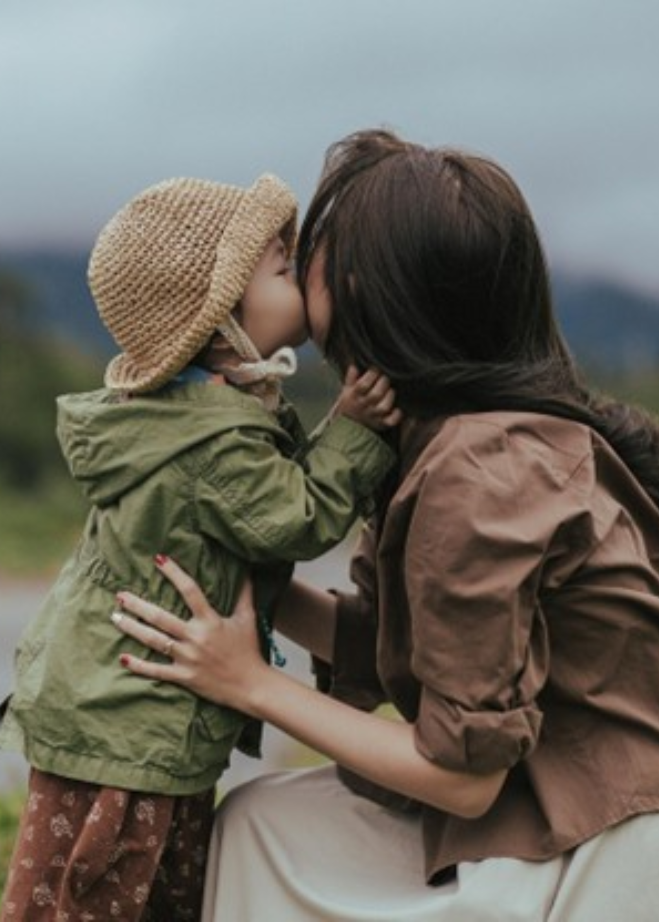 Cara Membangun Kedekatan Emosional antara Orang Tua dan Anak di Rumah